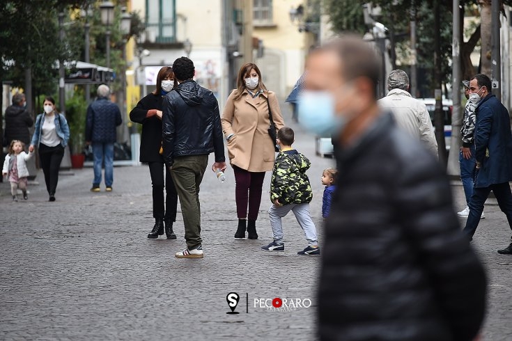 Carnevale “blindato”, piazze chiuse a Salerno. Il sindaco: “Pronto screening nelle scuole con i tamponi” - aSalerno.it