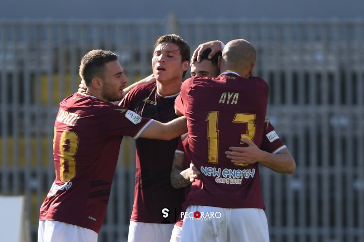 Salernitana nel segno di Tutino, abbattuto il Picchio (2-0) - aSalerno.it