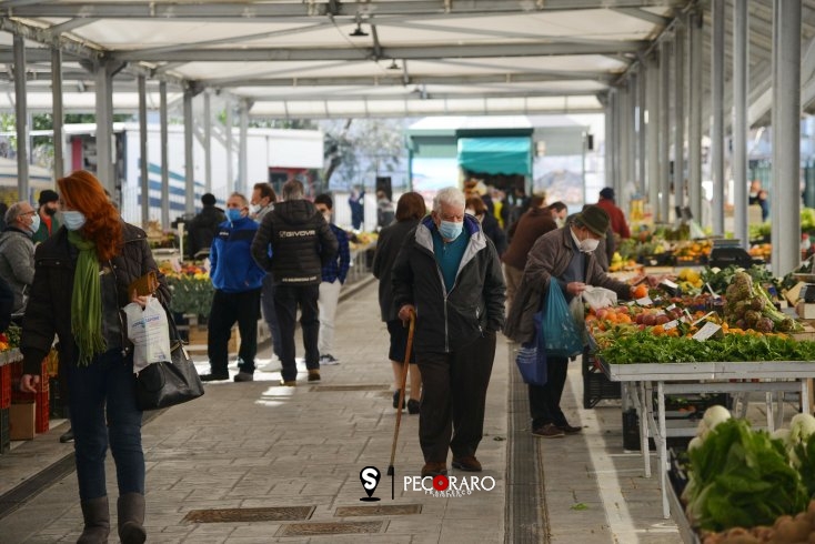 “Riaprono i mercati” - aSalerno.it