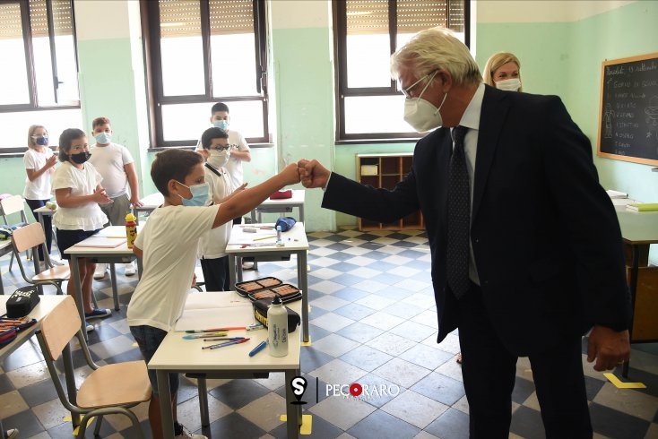 Scuola, gestione casi di positività e nuove misure: cosa succede dal 1 aprile - aSalerno.it