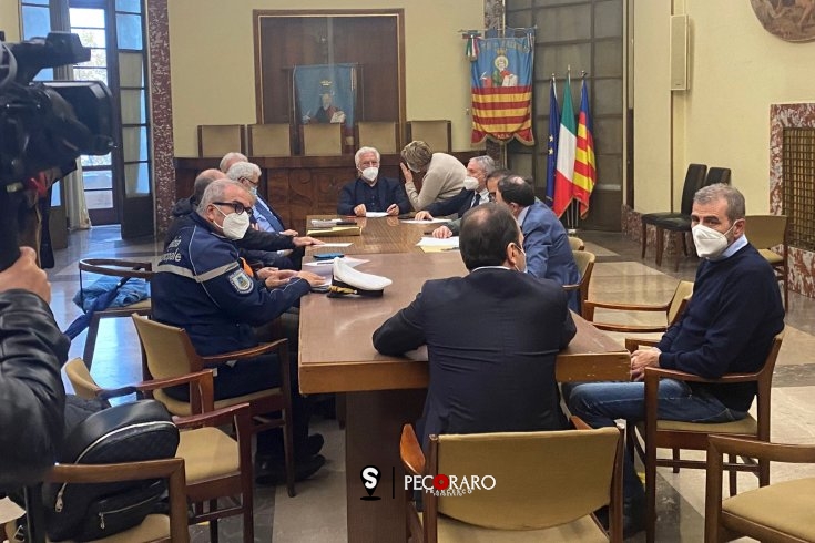 Luci d’Artista, il sindaco Napoli: “Bus ad accesso limitato e controlli di sicurezza in tutta la città” - aSalerno.it