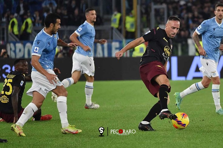 Salernitana ferma al palo, tris Lazio (3-0) - aSalerno.it