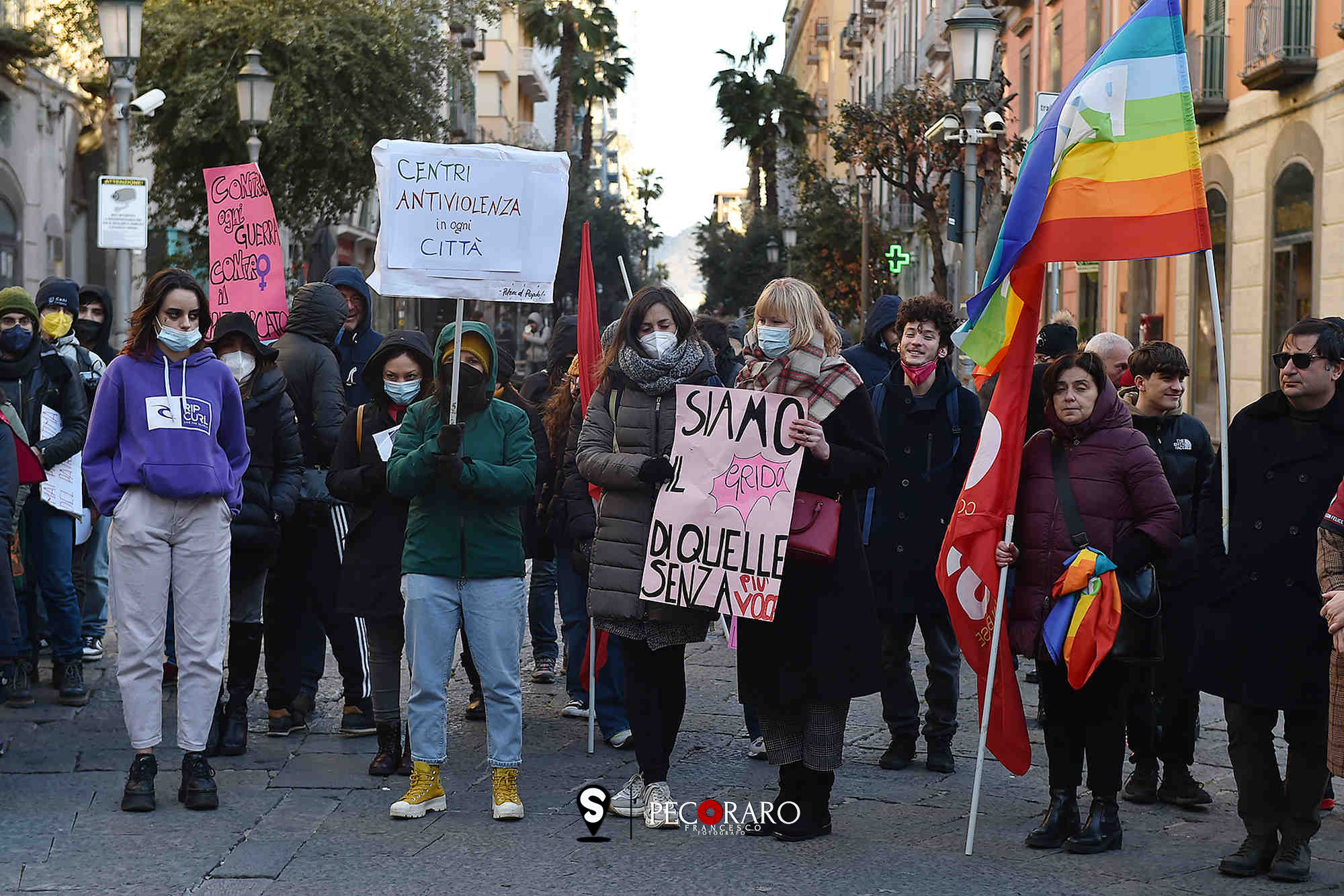 SAL - 08 03 2022 Salerno. Corteo contro la violenza sulle donne. Foto Tanopress