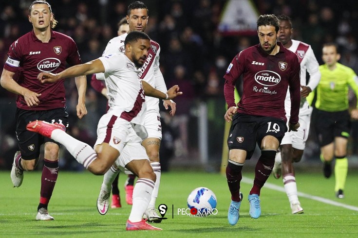 Salernitana frenata dal palo e dal rigore di Belotti, 0-1 Torino (pt) - aSalerno.it