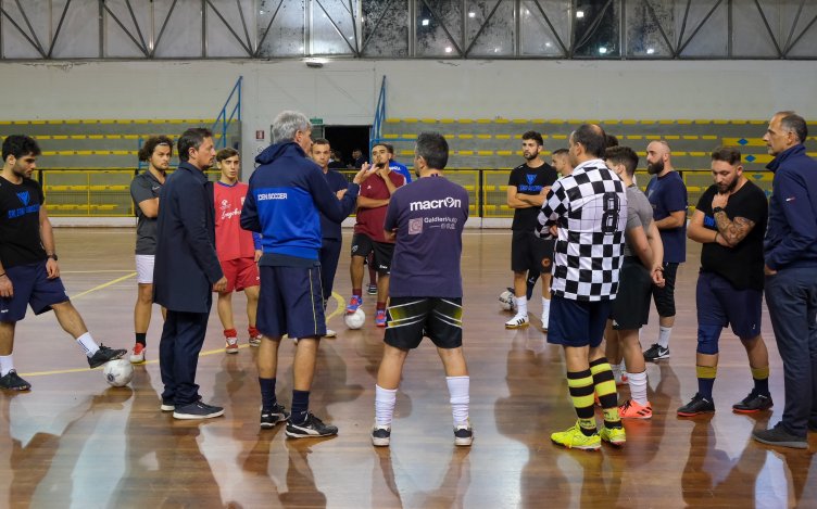 Salerno Guiscards, esordio a Battipaglia per il team Calcio a 5 - aSalerno.it