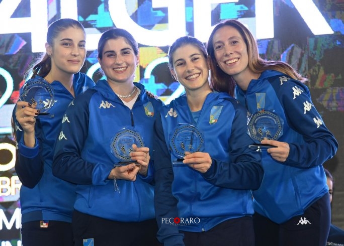 Rossella Gregorio argento nella prova a squadre di Coppa del Mondo di Sciabola Femminile ad Algeri - aSalerno.it