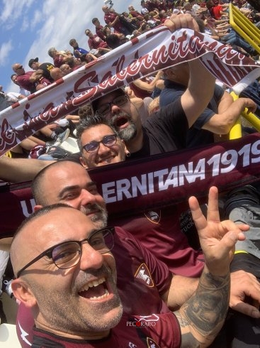 Salernitana-Udinese, un poker speciale di tifosi nel settore distinti - aSalerno.it
